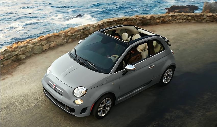 Fiat 500 Convertible curving on road