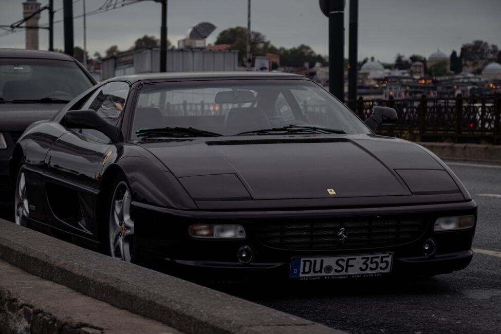 Read more about the article Evoluto’s Ferrari F355 Restomod: A Joyous Transformation