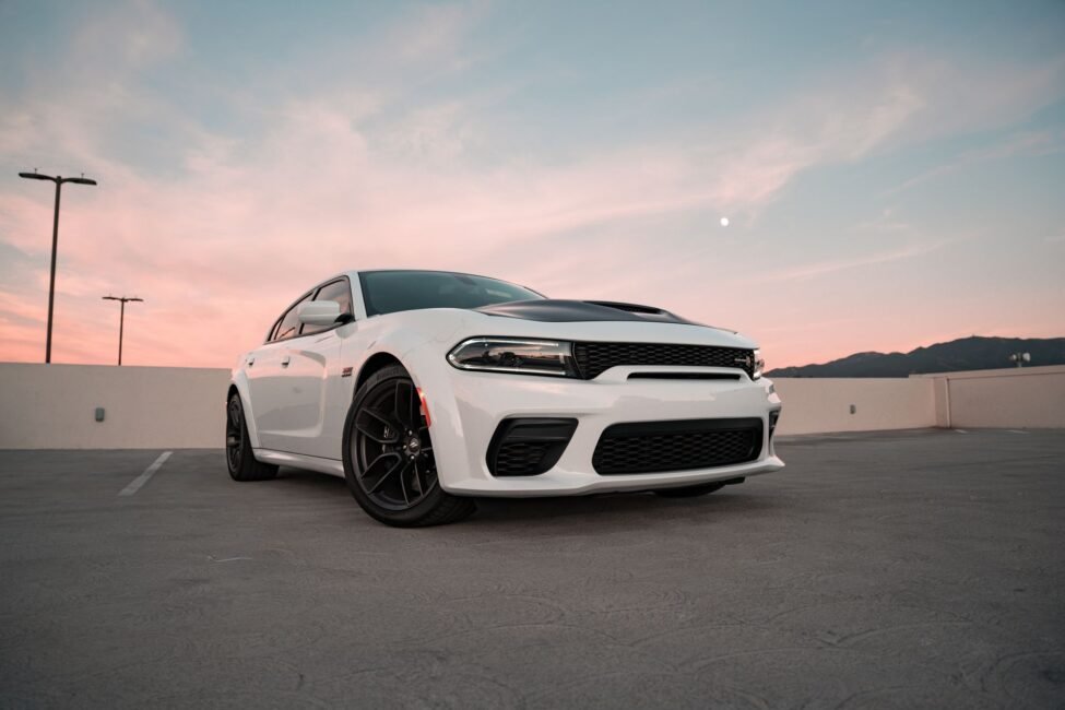 Read more about the article Dodge Hellcat Owner Claims Dealer Totaled His Car