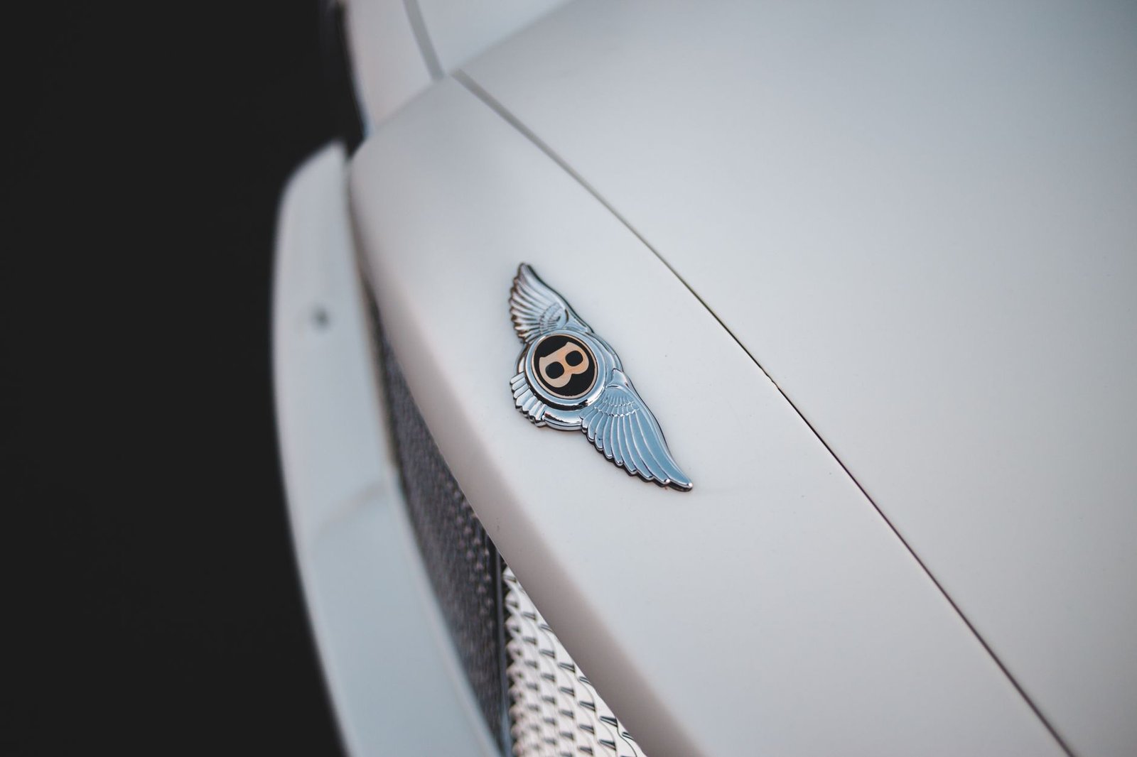 You are currently viewing 2028 Bentley Torcal: Electric Luxury Redefines Bentley