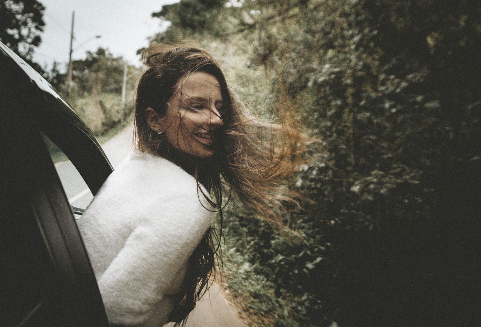 You are currently viewing Why Driving Feels Thrilling: The Science Explained