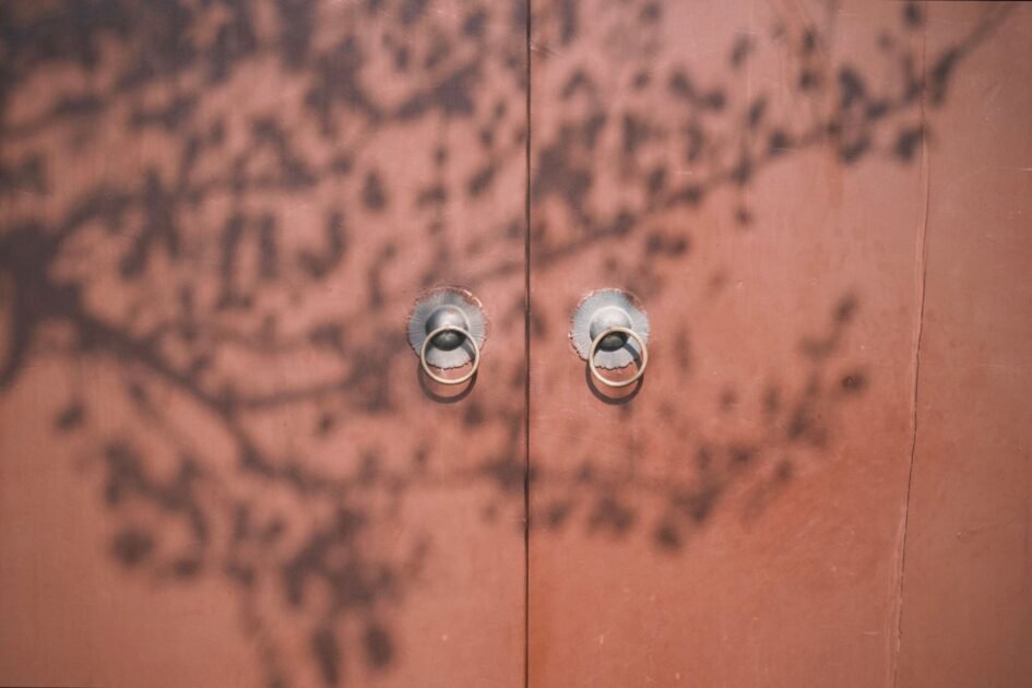 Tesla & Xiaomi Facing Massive China Door Handle Recall