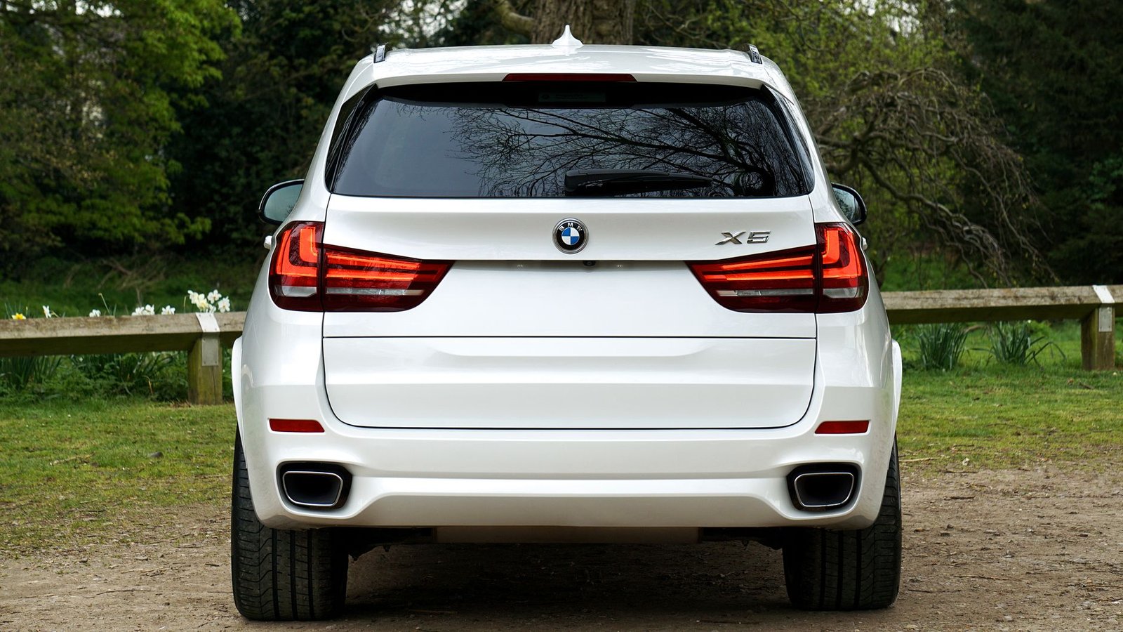 You are currently viewing BMW X5 Configurator Adds 3 New Models Across Europe