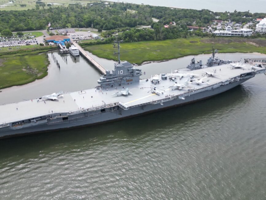 Read more about the article USS Abraham Lincoln Arrives in Thailand After 286 Days at Sea