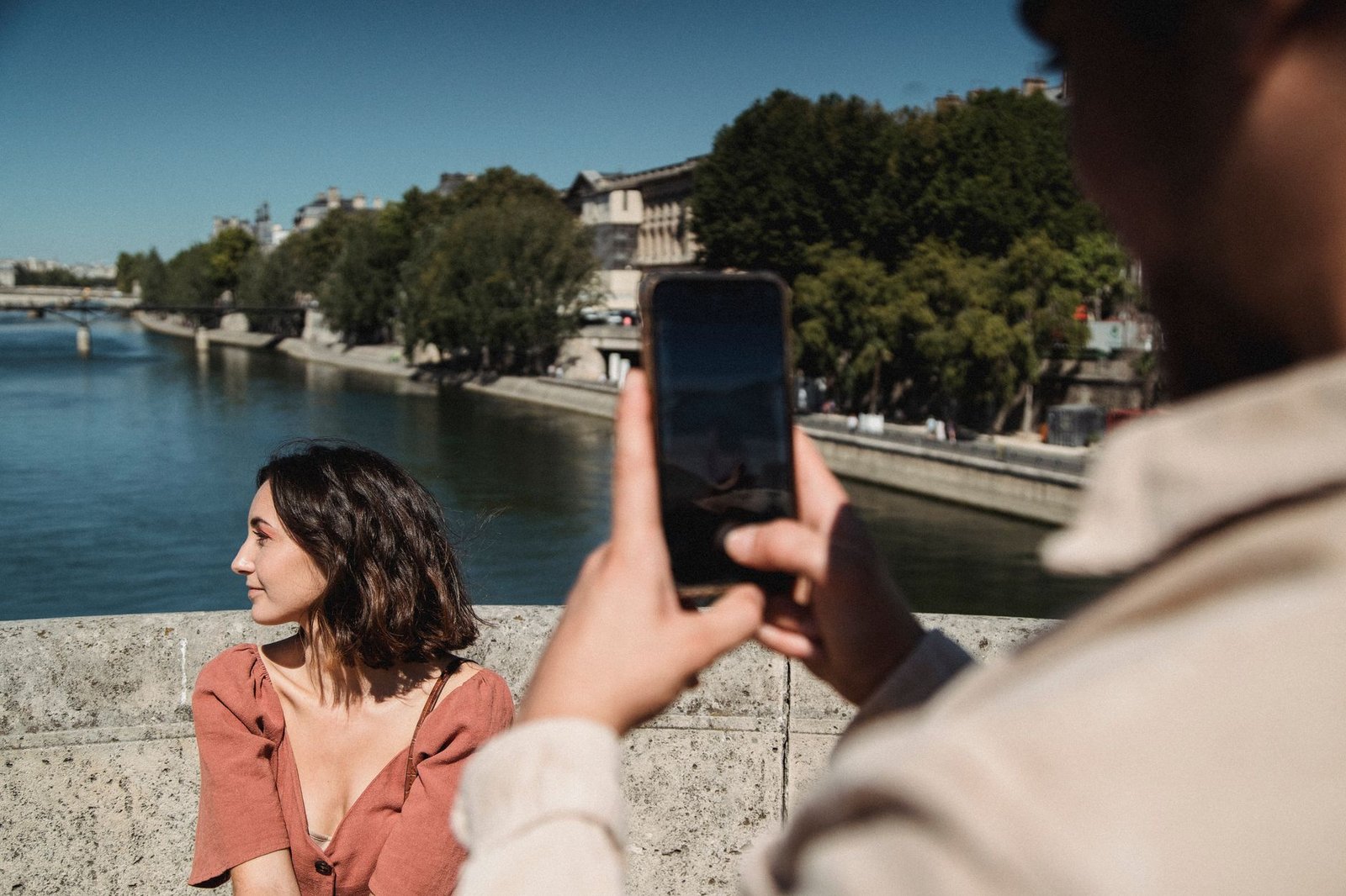 BMW iX3 Powers Mobile Photo Studio Across France