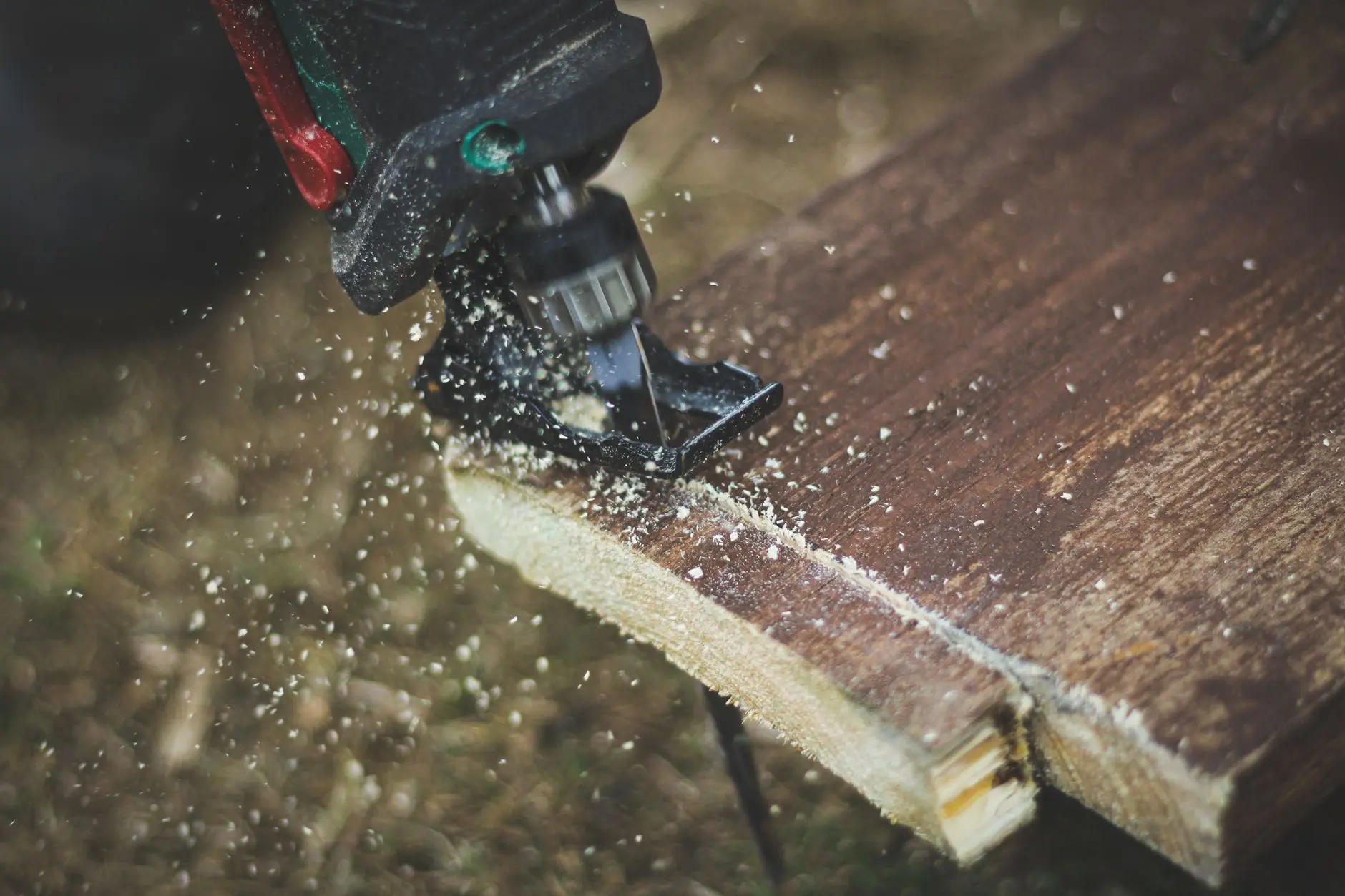 Reciprocating Saw Guide: Uses, Types & Blades